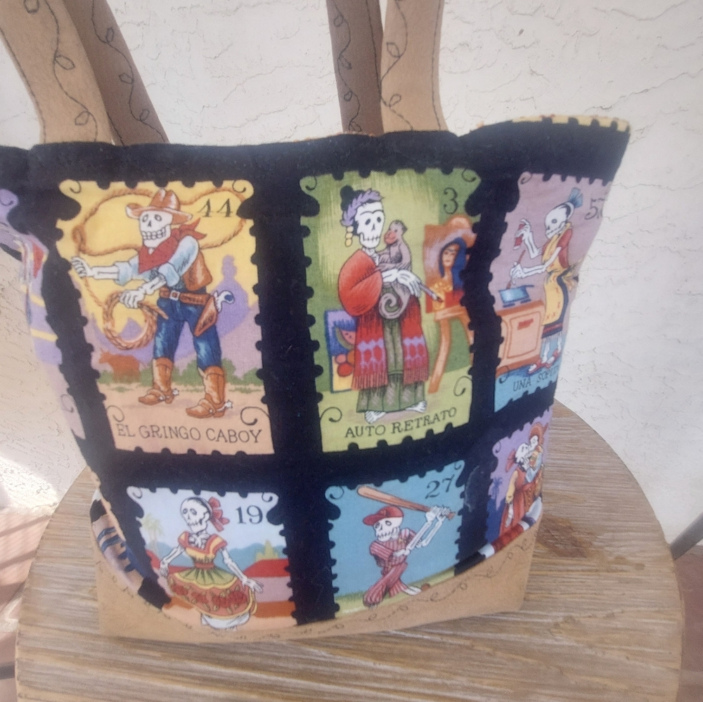 PURSE TOTE for OCTOBER